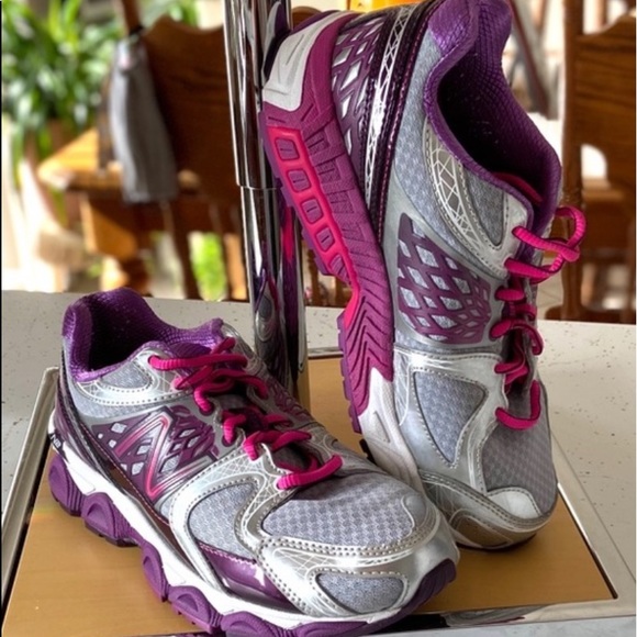 new balance 1340 womens running shoes